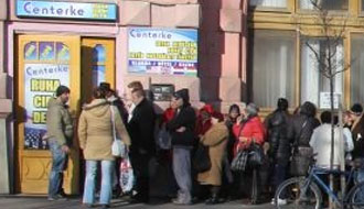 Adomány, segítség, rászorulók támogatása, adó 1